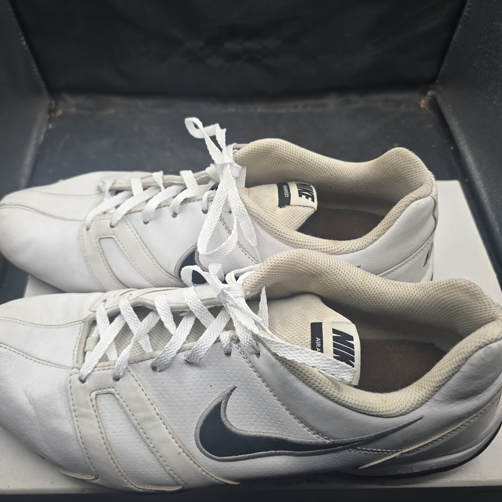 Nike Men's White Sneakers - image 2